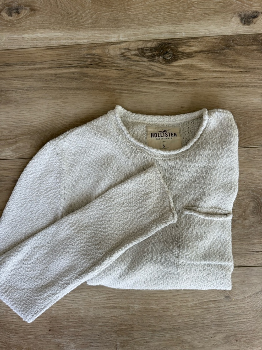 Women’s Hollister Sweater